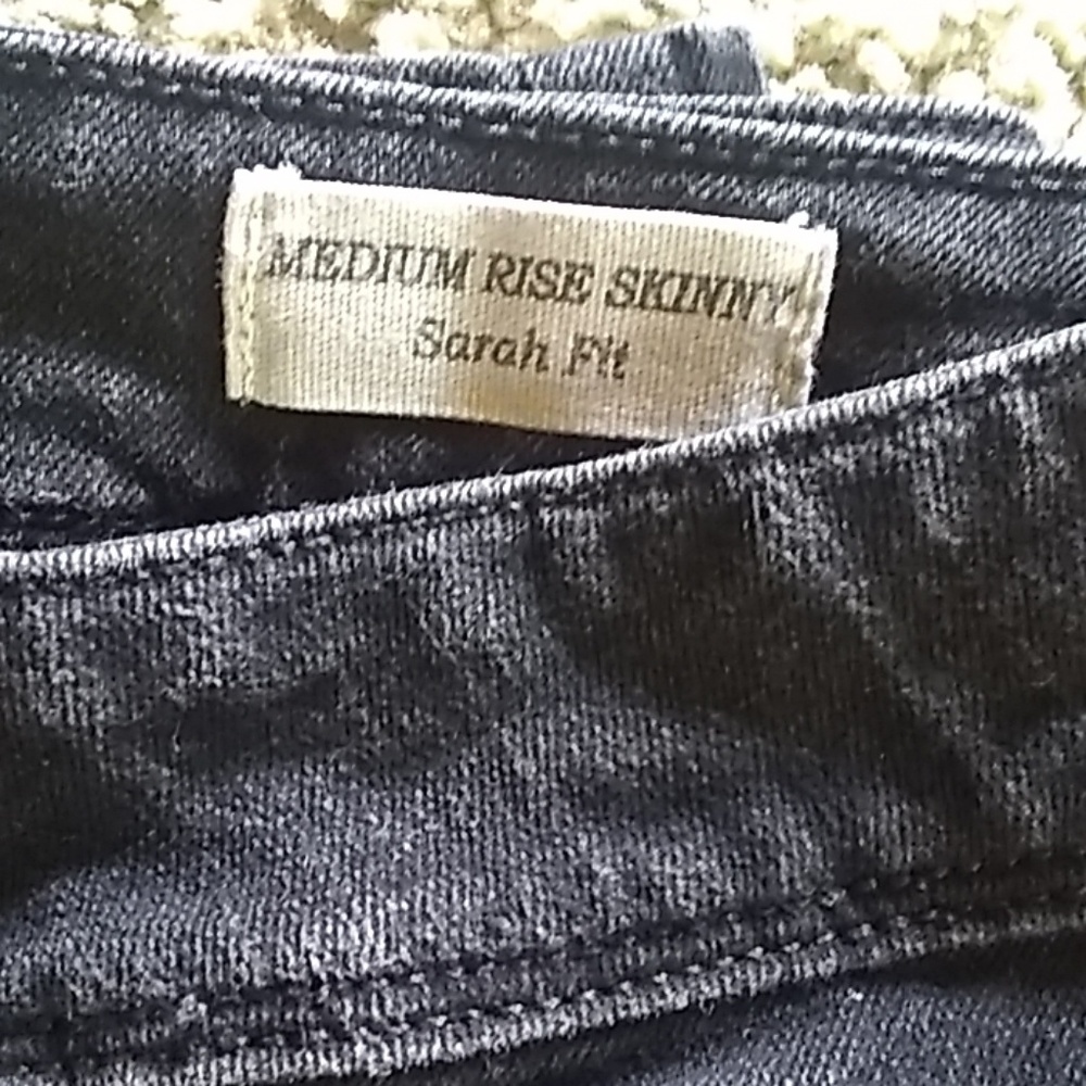 GUESS Jeans - Picture 4 of 7